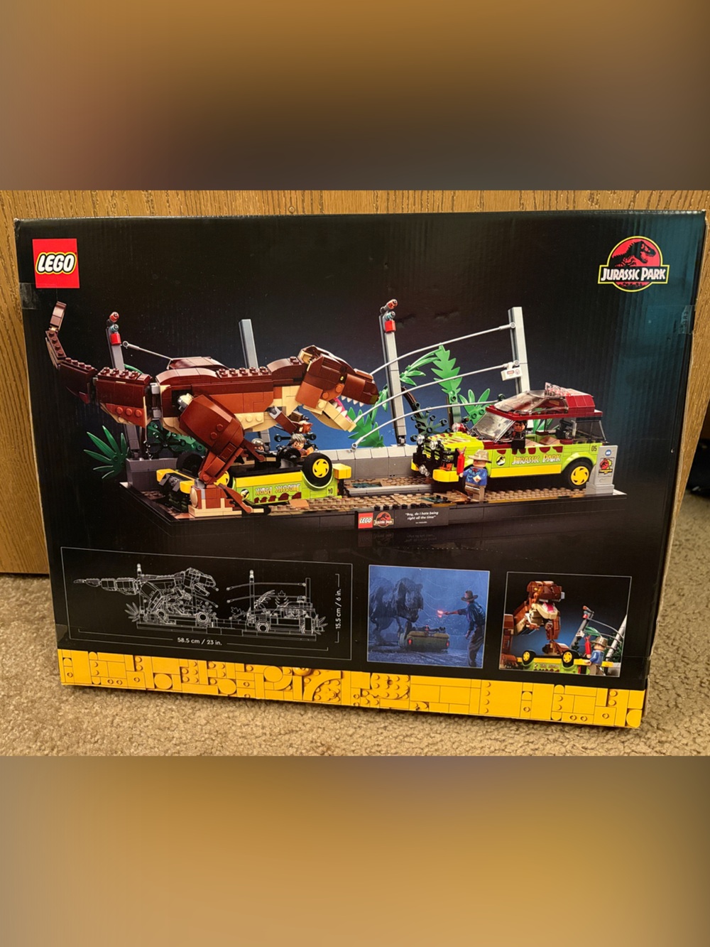 LEGO Jurassic Park T. Rex Breakout - NEW retired LEGO set - Picture 2 of 8